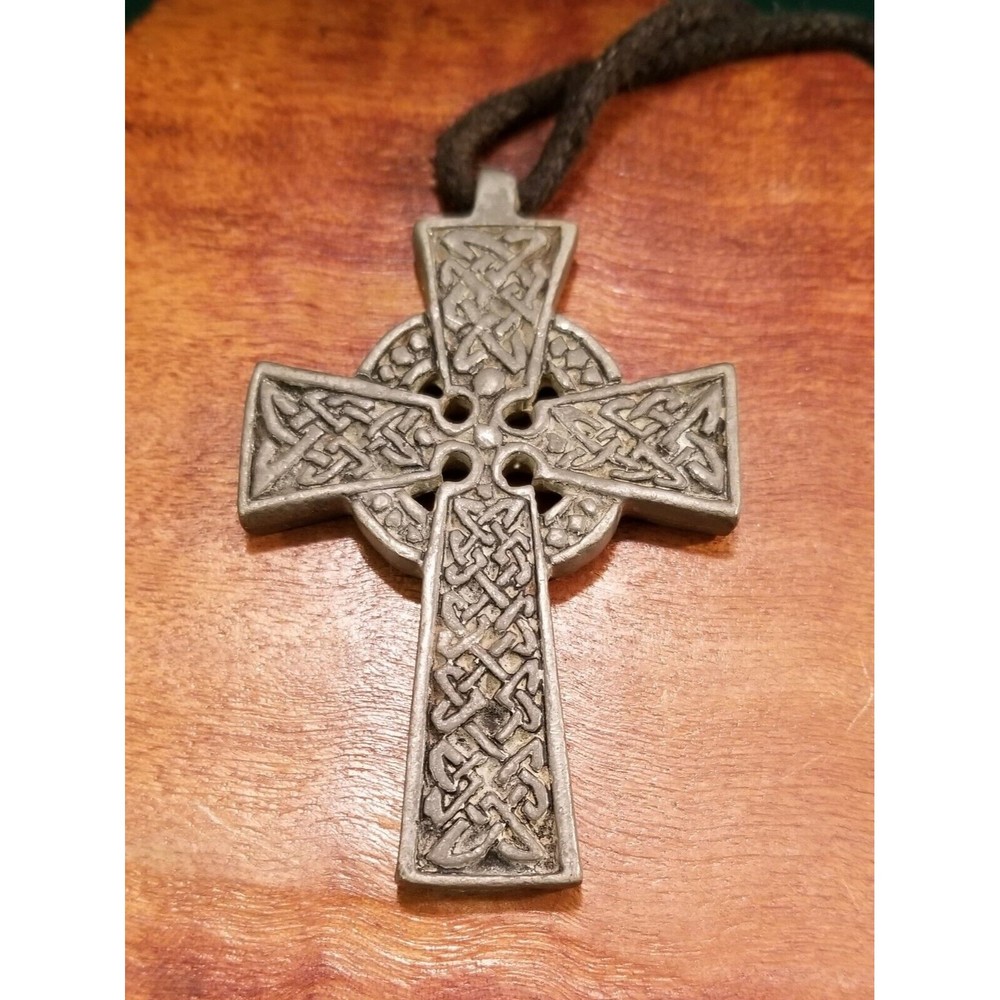 Vintage Pewter Knotwork Celtic Cross 3"X2"X.25"